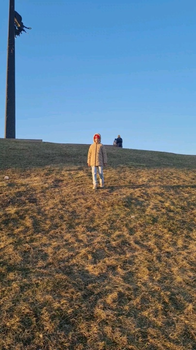 Миниатюра видео