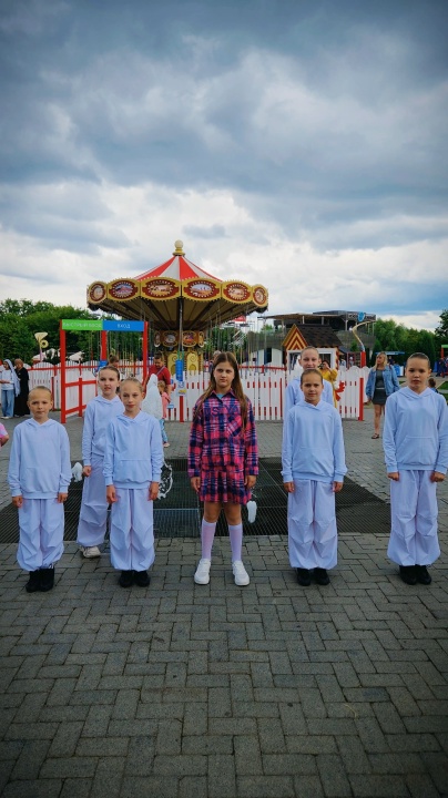 Миниатюра видео