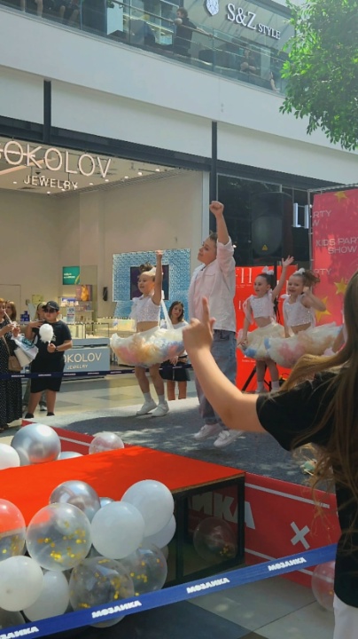 Миниатюра видео