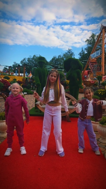 Миниатюра видео