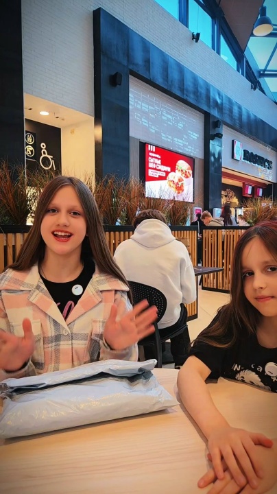 Миниатюра видео