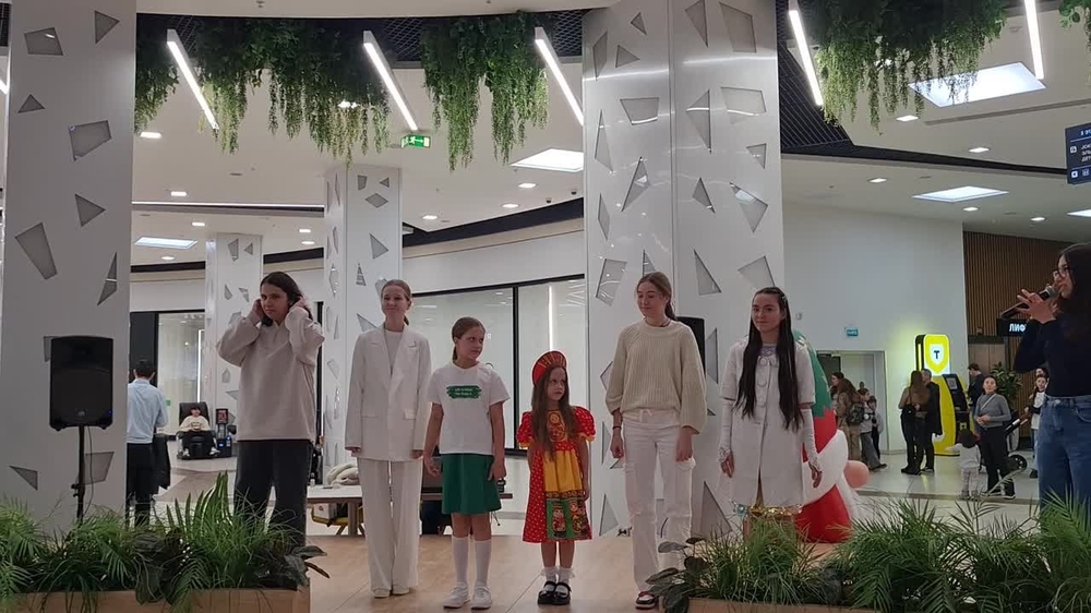 Миниатюра видео