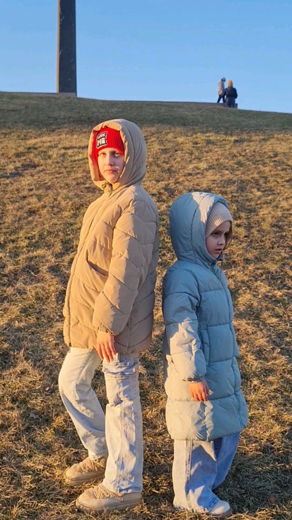 Миниатюра видео