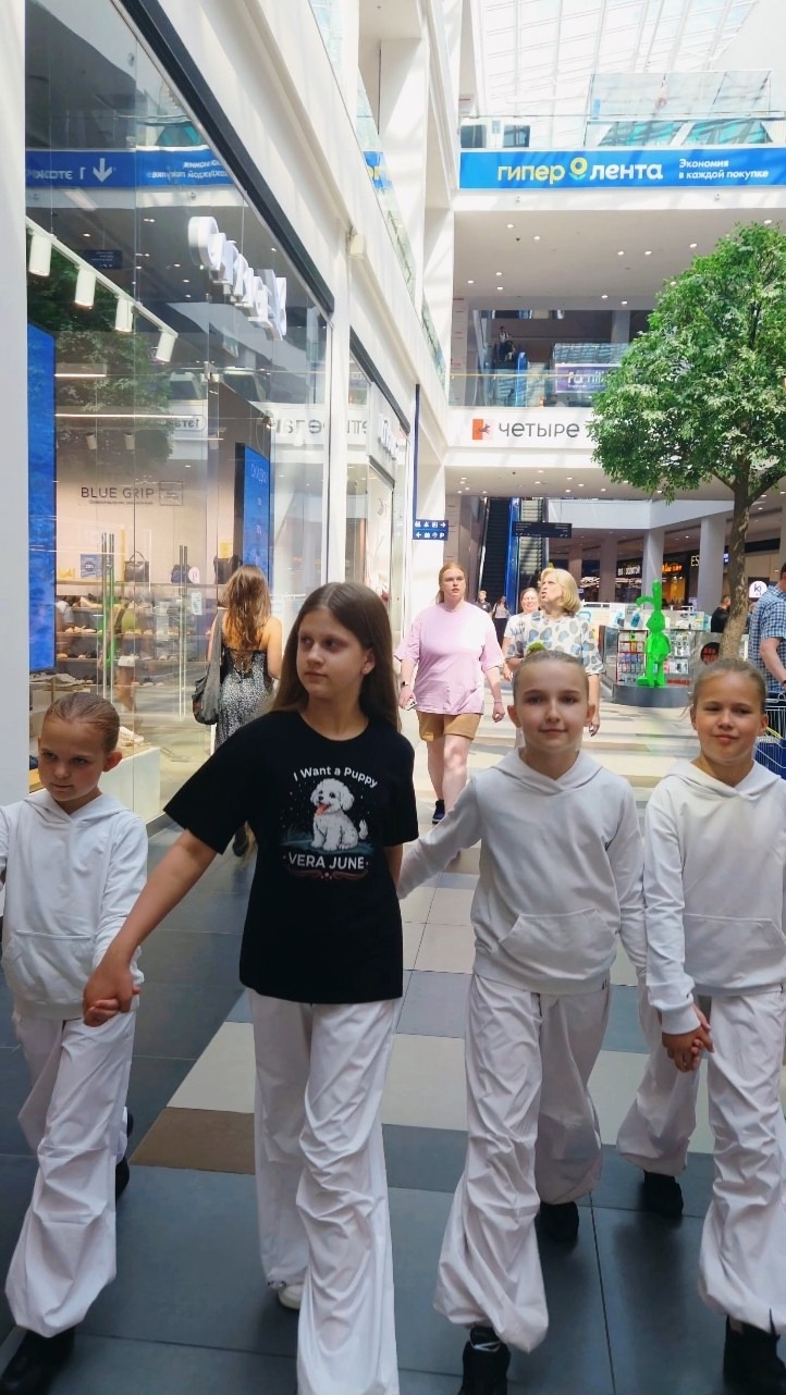 Миниатюра видео