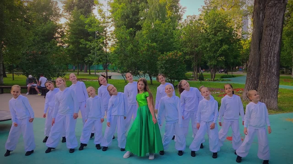 Миниатюра видео