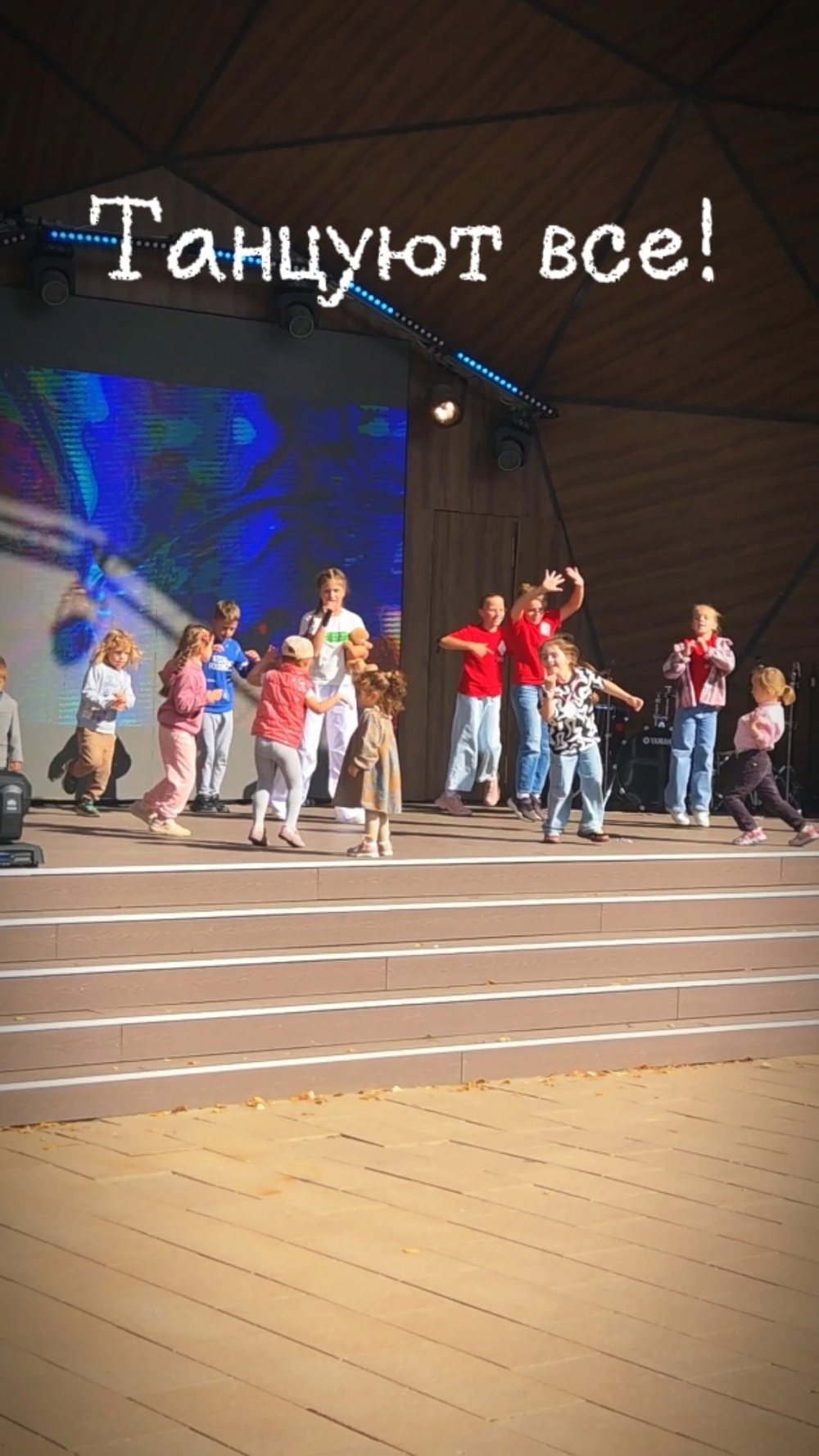 Миниатюра видео