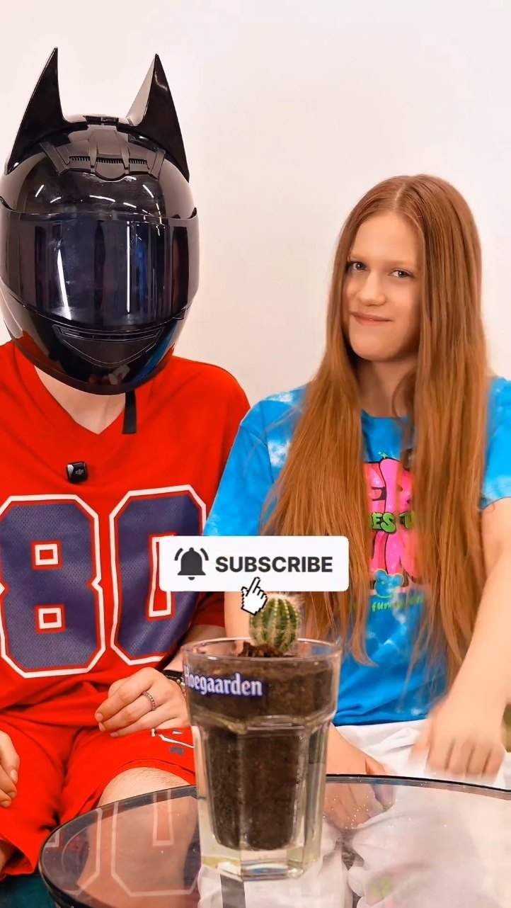 Миниатюра видео