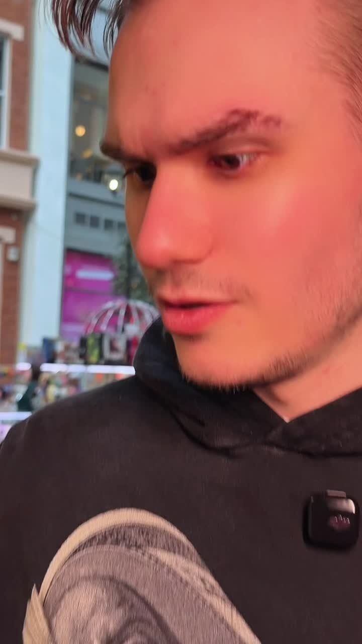 Миниатюра видео